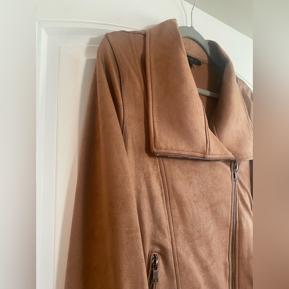 Vici Jacket - image 8